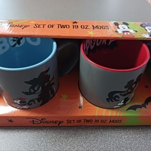 2 set Disney Halloween Mugs 190z